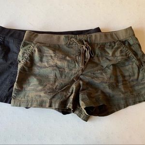 Bundle of a.n.a shorts!